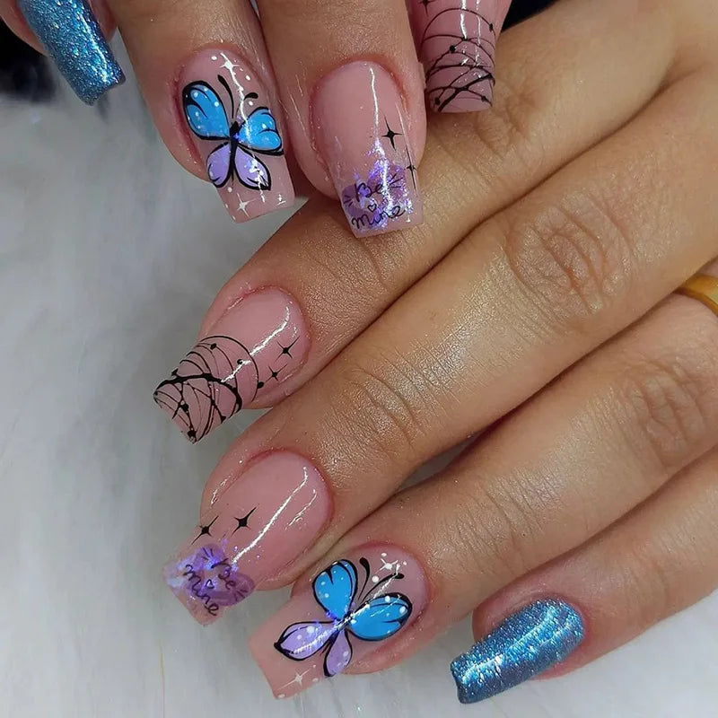 Press-On Nail Art Set